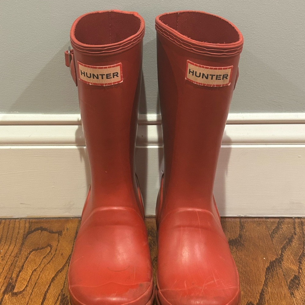 Hunter Classic Red Waterproof Boots kids size 1